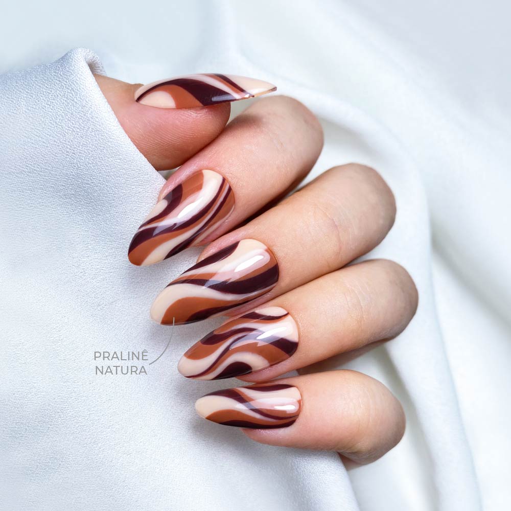 ESMALTE SEMIPERMANENTE INOCOS PRALINE