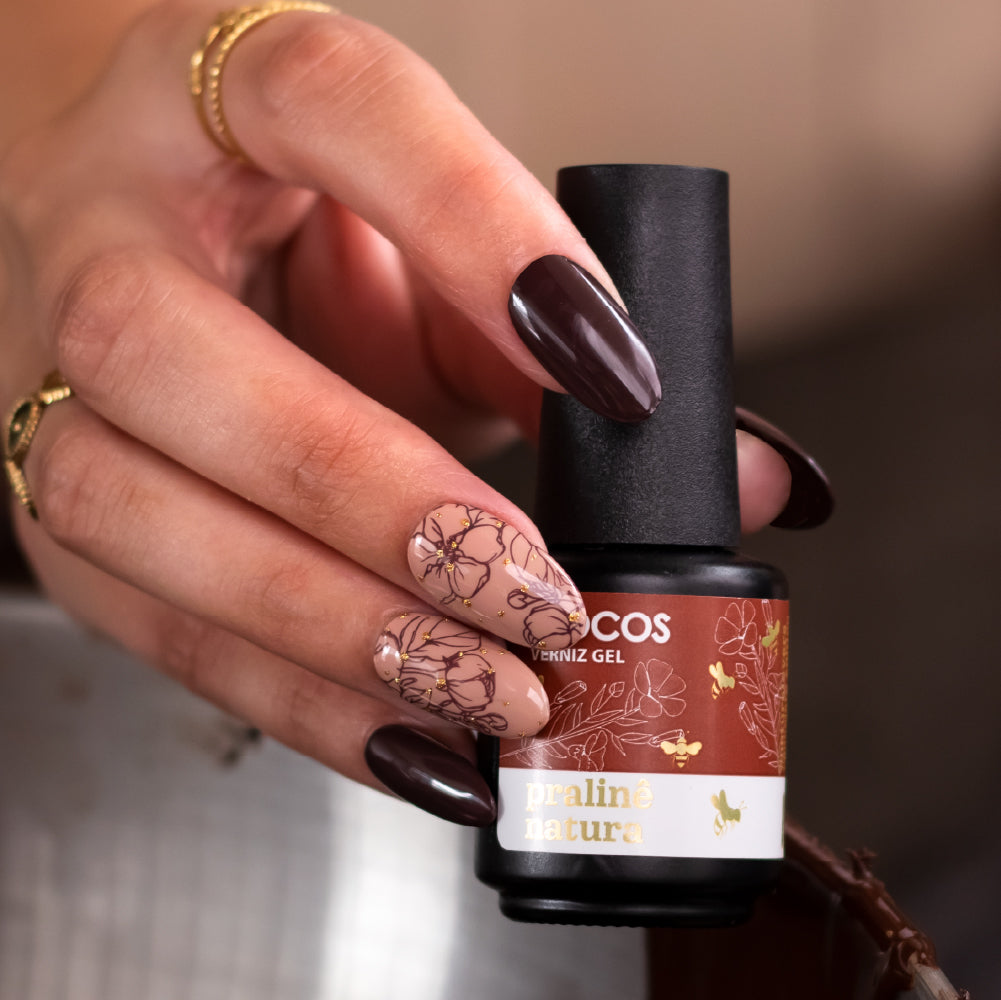 ESMALTE SEMIPERMANENTE INOCOS PRALINE