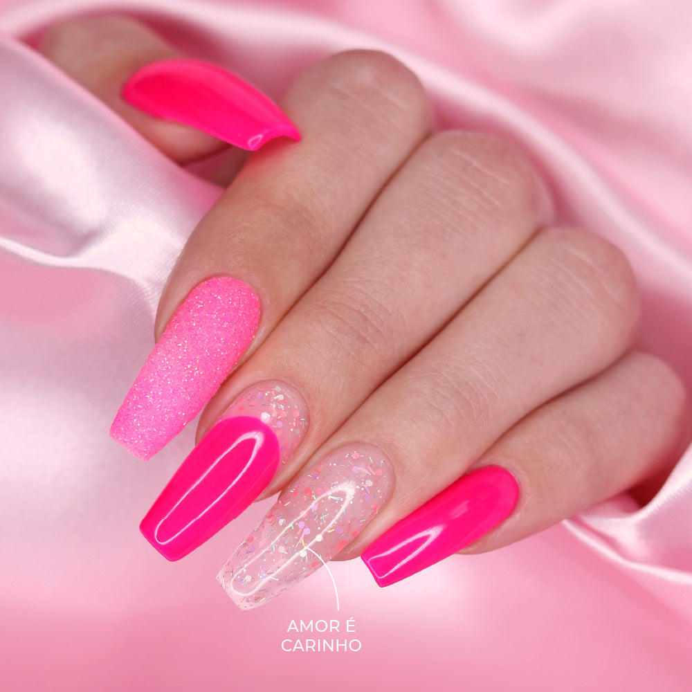 ESMALTE SEMIPERMANENTE INOCOS O AMOR É CARINHO