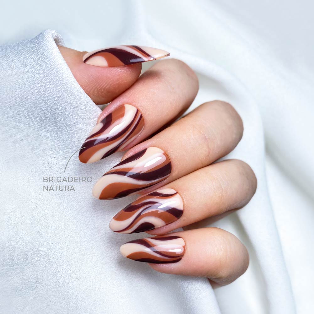 ESMALTE SEMIPERMANENTE INOCOS BRIGADEIRO