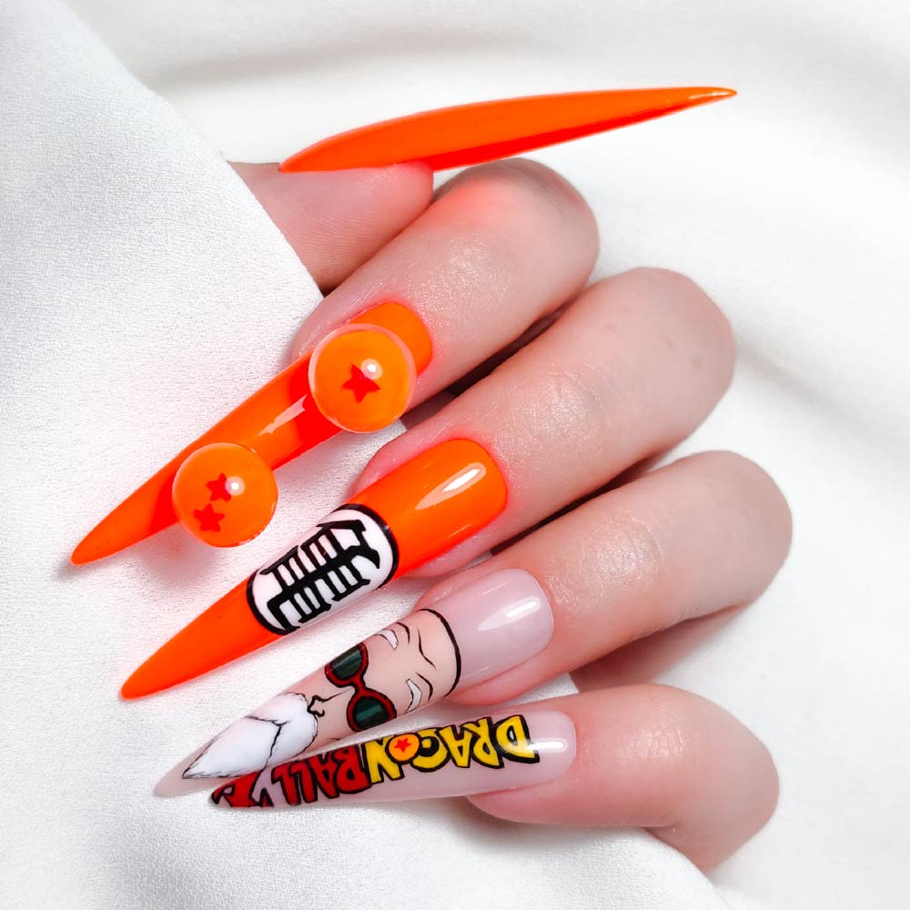 ESMALTE SEMIPERMANENTE INOCOS UMA DA MANHA